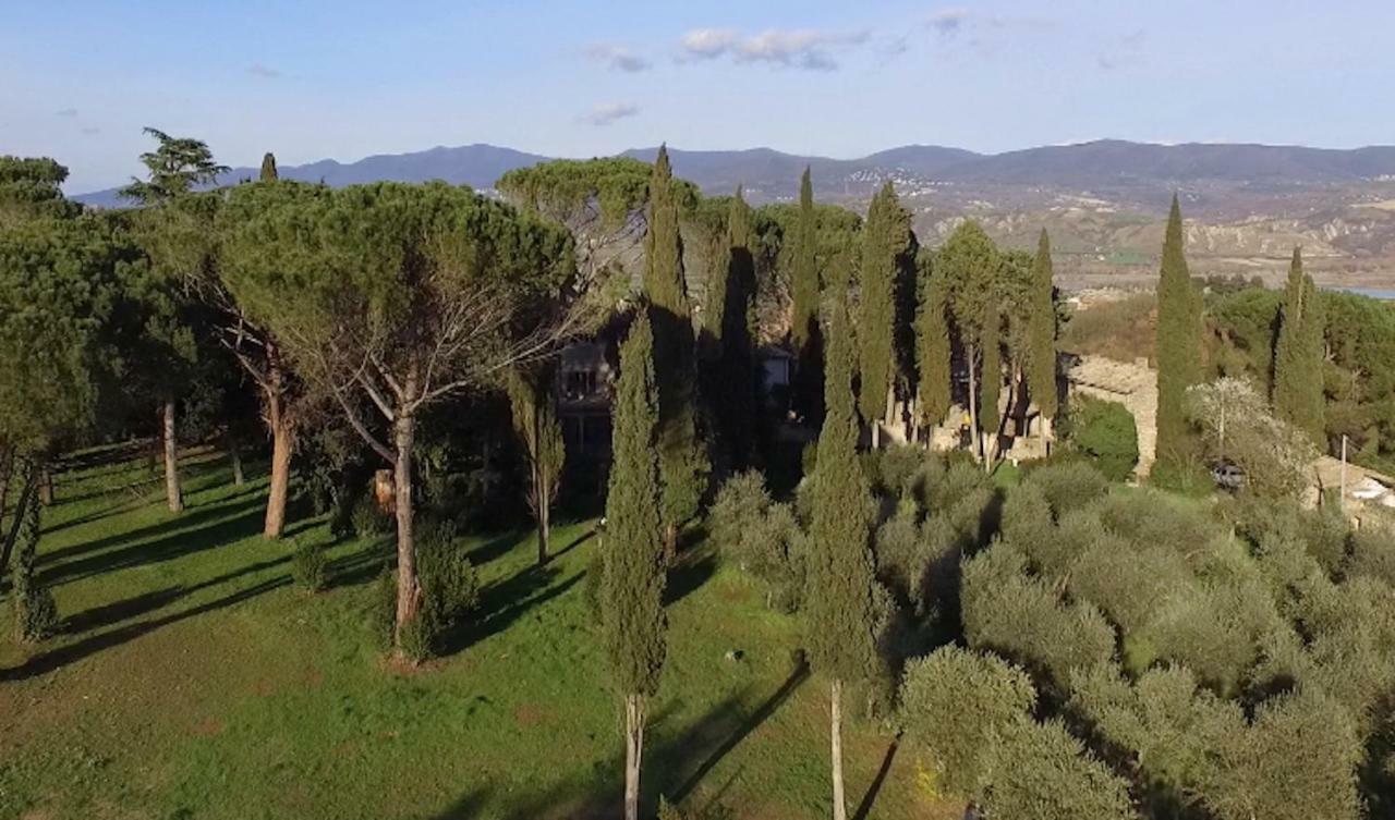 Appartamenti Lais In Sipicciano Luaran gambar
